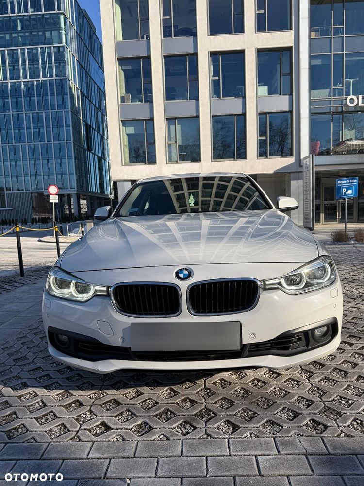 BMW Seria 3 318i Advantage - 14