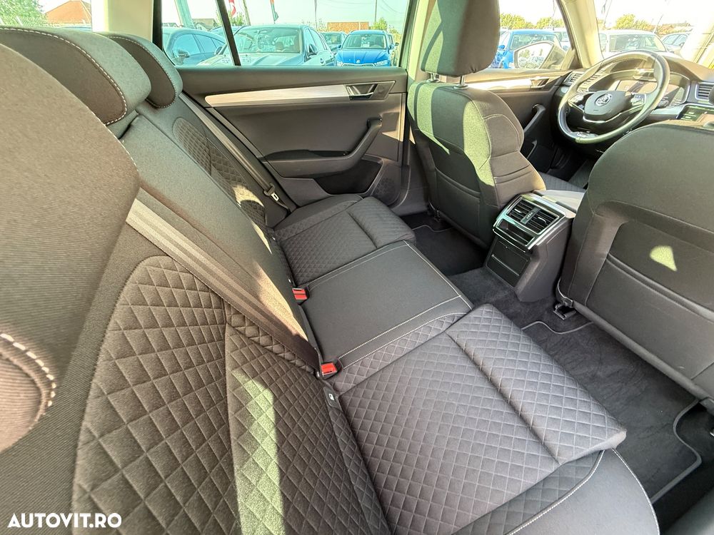 Skoda Superb 2.0 TDI DSG Active - 24