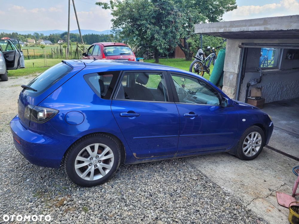 Mazda 3 - 4
