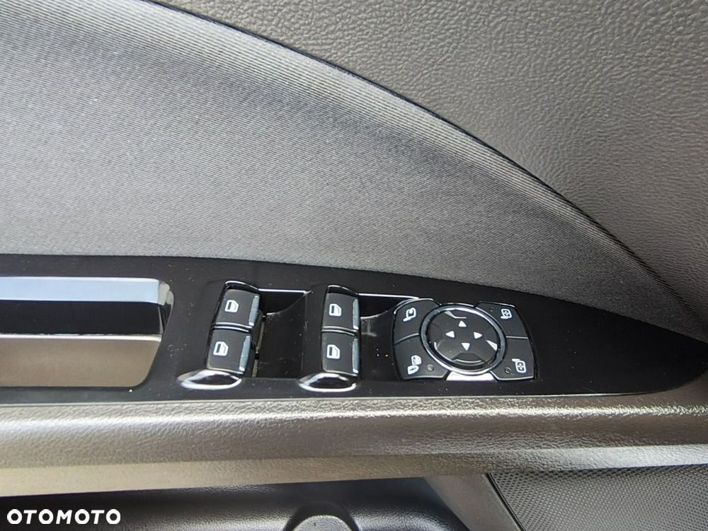 Ford Mondeo 2.0 EcoBlue Business Edition - 12