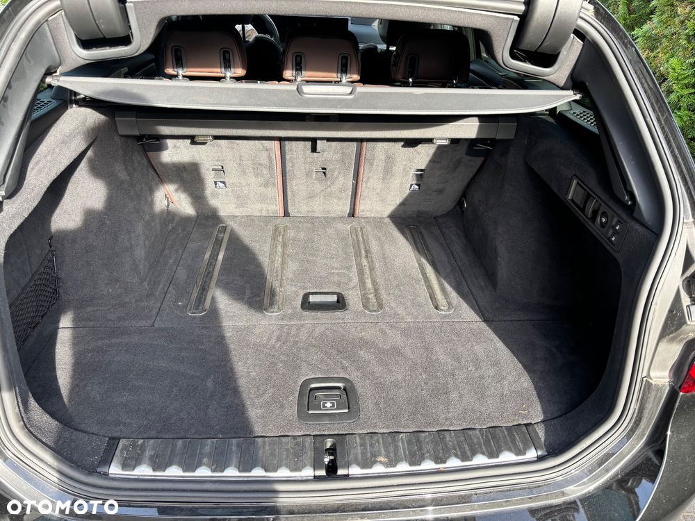BMW Seria 3 320d xDrive M Sport sport - 33