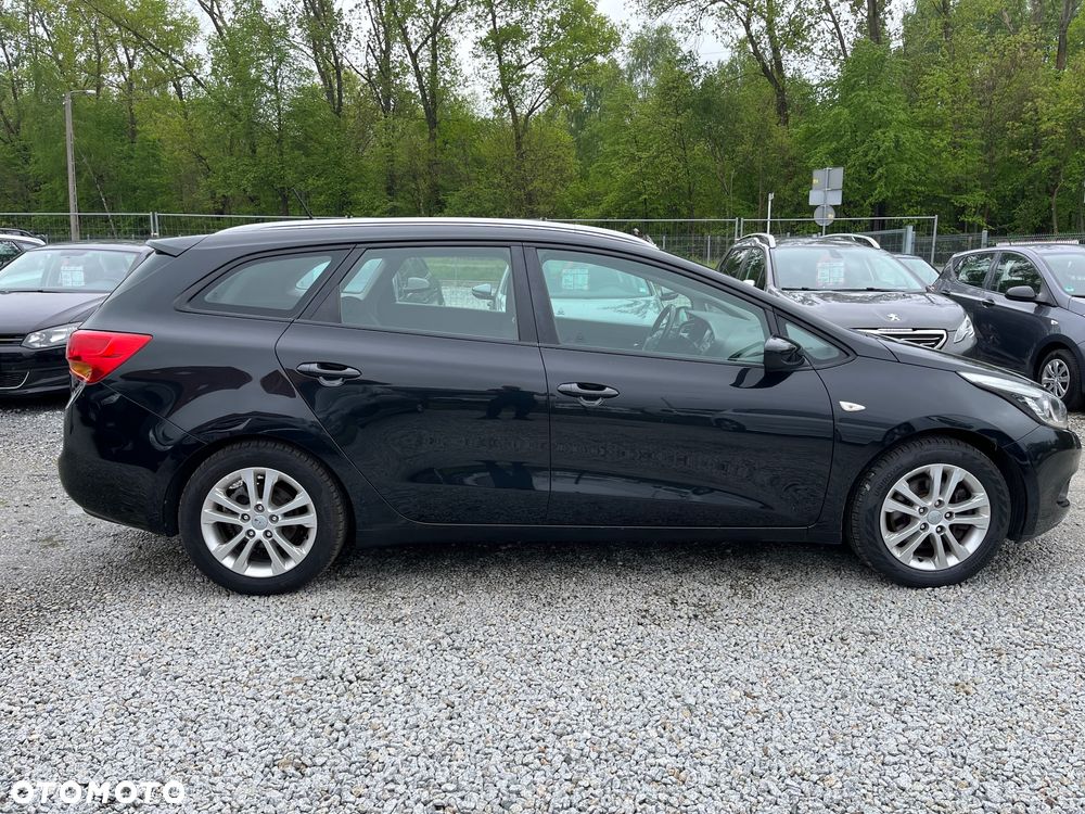 Kia Ceed 1.6 GDI M - 31