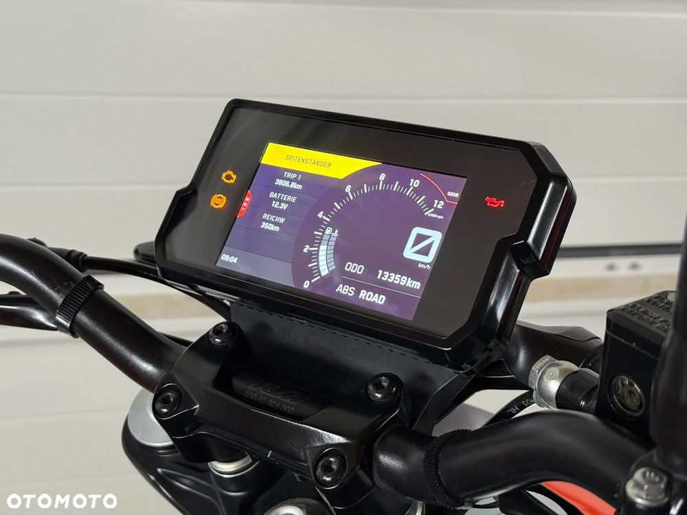 KTM Duke 125 - 29