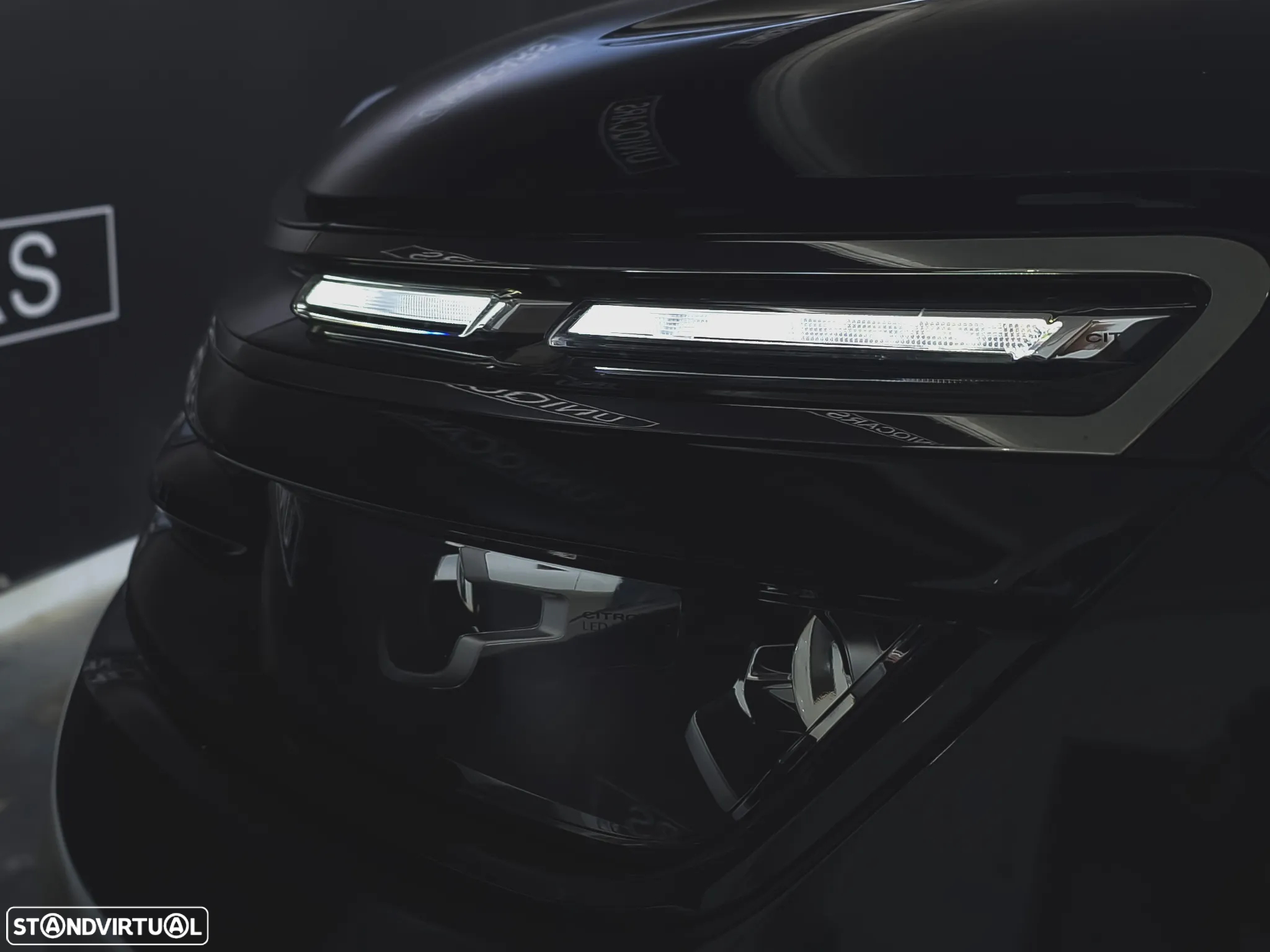 Citroën C5 Aircross Hybrid 225 e-EAT8 C-SERIES - 11