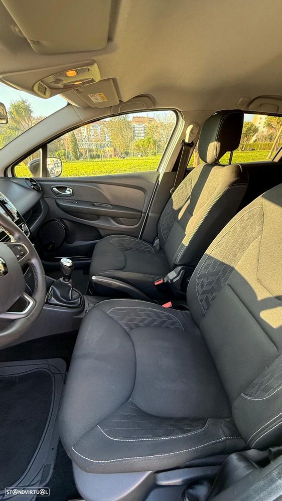 Renault Clio Sport Tourer 0.9 TCE Limited - 16