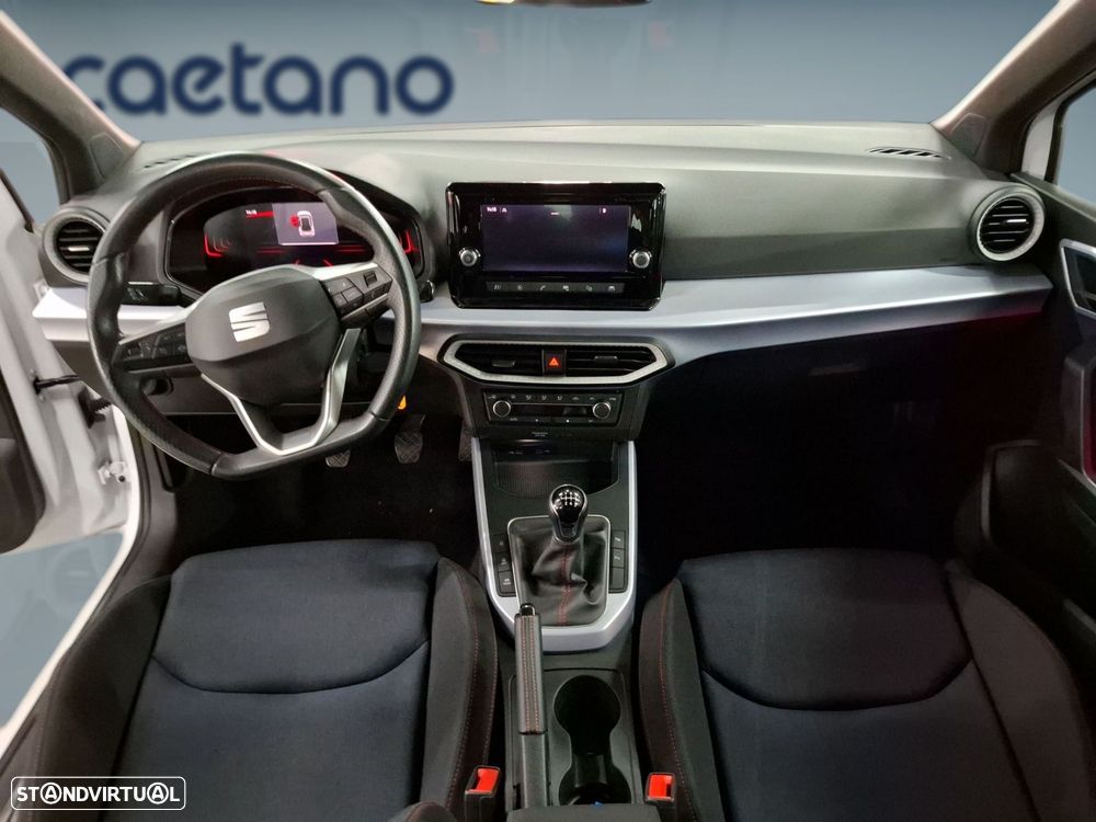SEAT Arona 1.0 TSI FR - 12