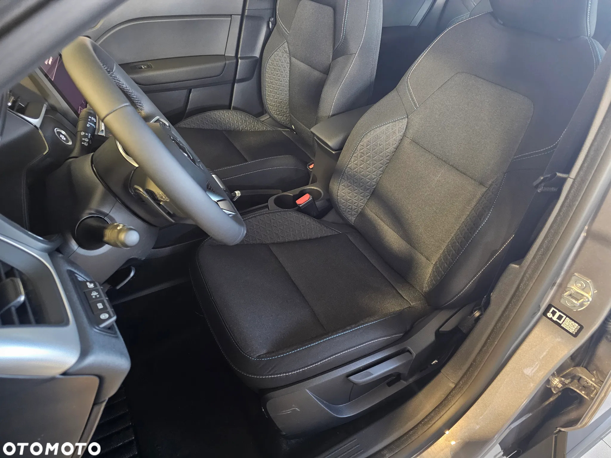 Mitsubishi ASX - 10