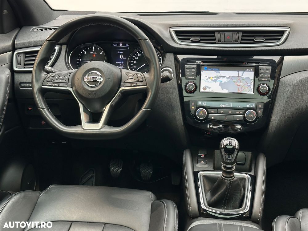 Nissan Qashqai 1.6 DCI TEKNA+ - 12