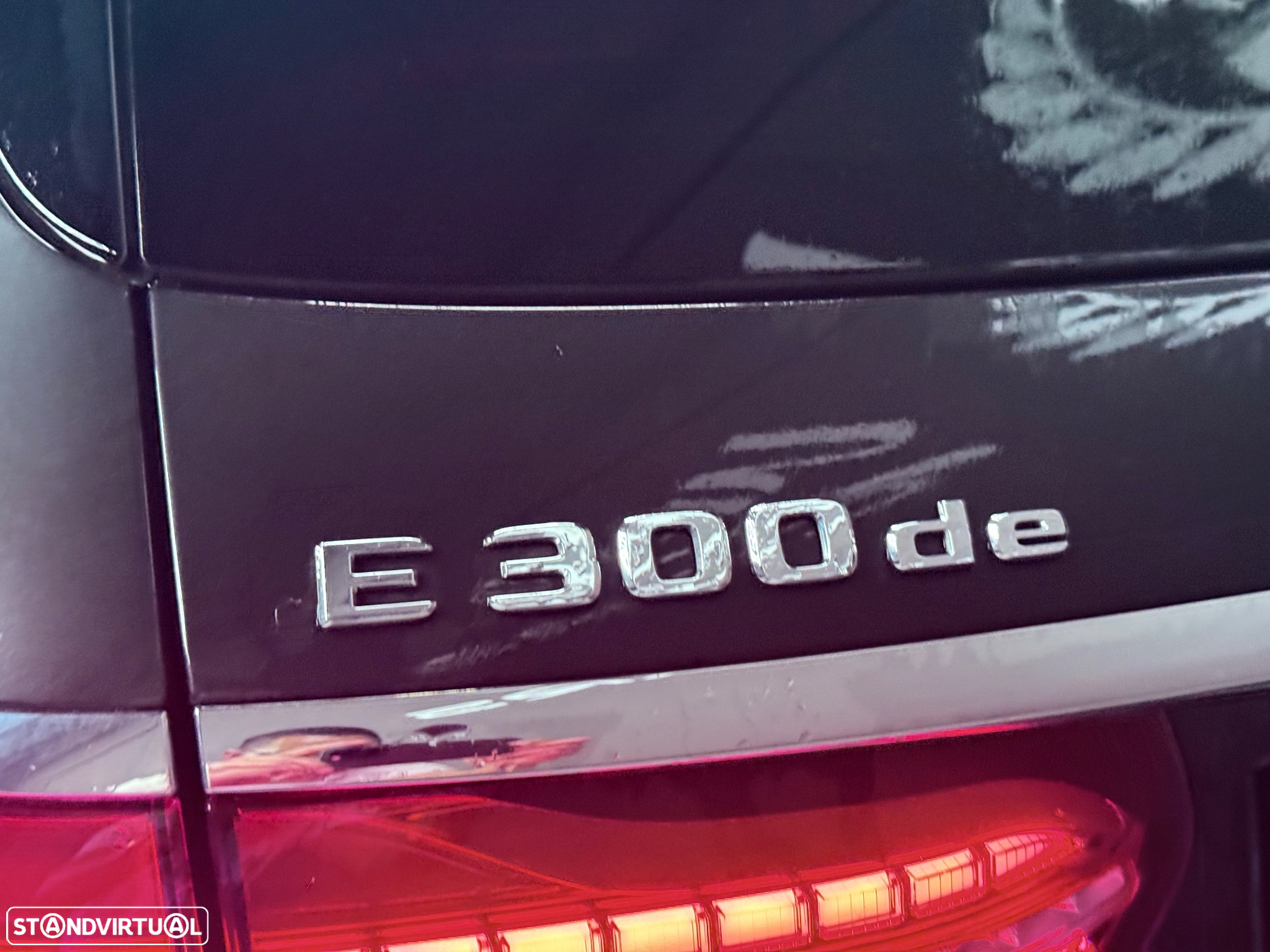 Mercedes-Benz E 300 de AMG Line 4Matic - 12
