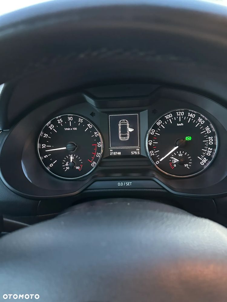 Skoda Octavia 1.6 TDI Active DSG - 17