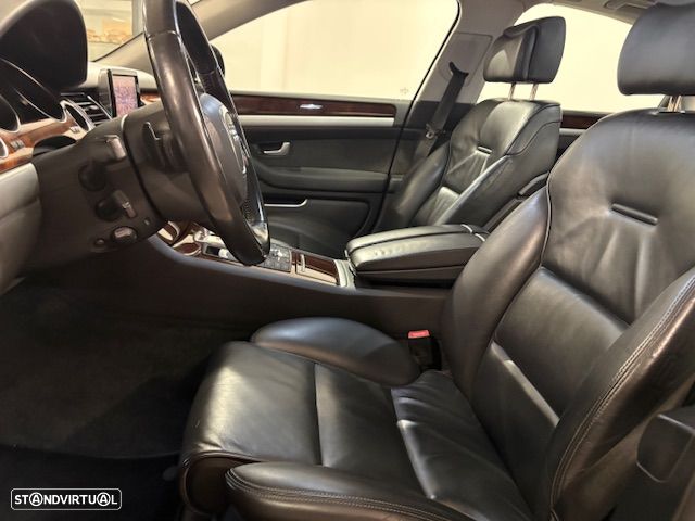 Audi A8 3.0 TDI V6 quattro Tiptronic - 35