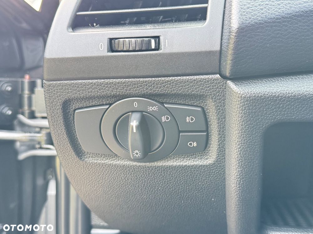 BMW Seria 1 116i - 31