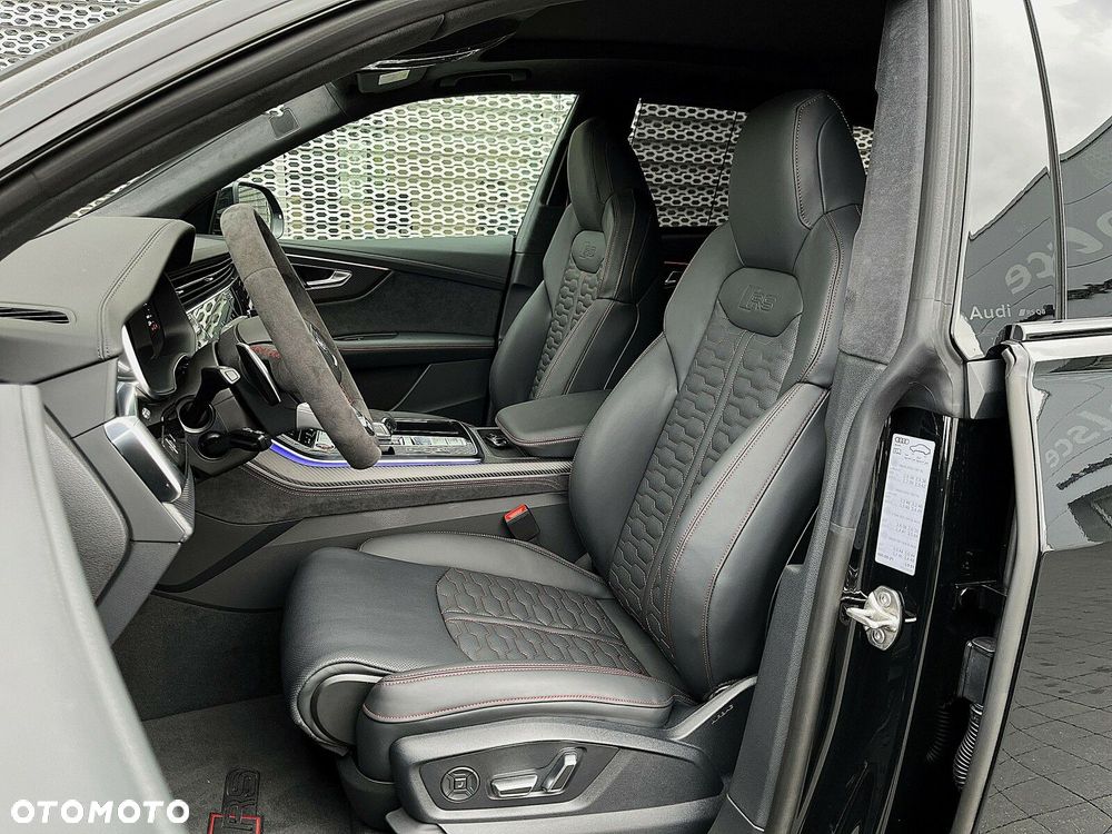 Audi RS Q8 - 5