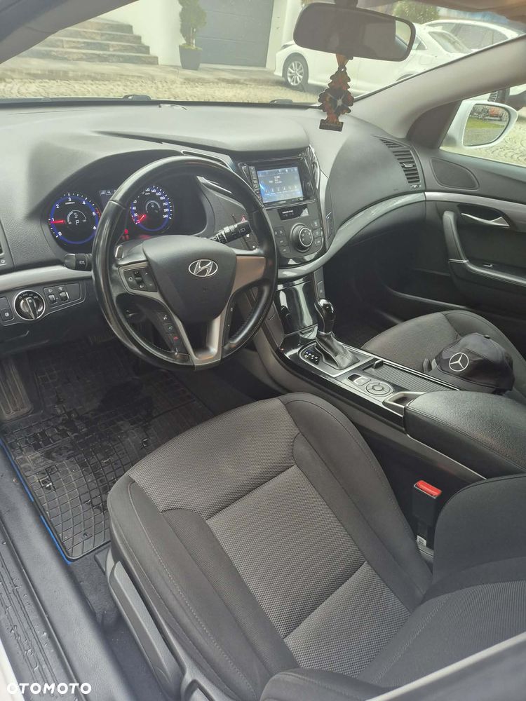 Hyundai i40 1.7 CRDi Comfort DCT - 5