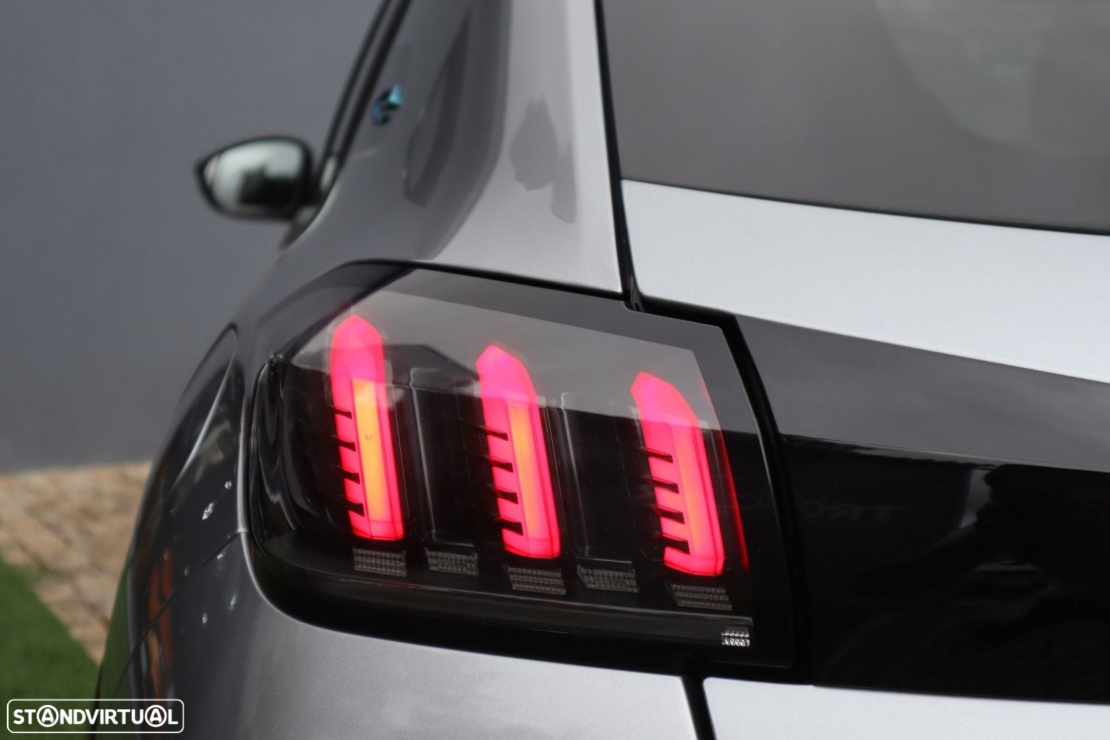 Peugeot e-208 50 kWh Allure Pack - 12