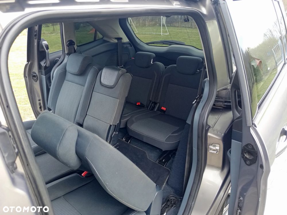 Ford Grand C-MAX 2.0 TDCi Titanium - 8