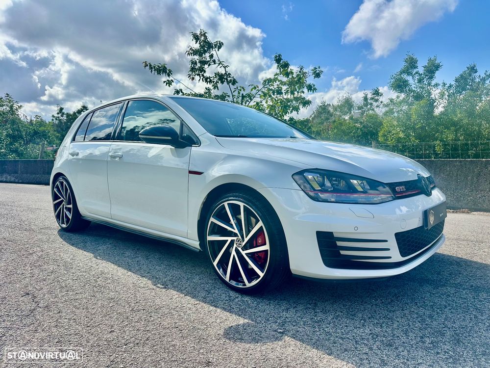 VW Golf 2.0 TSi GTi DSG Performance - 4