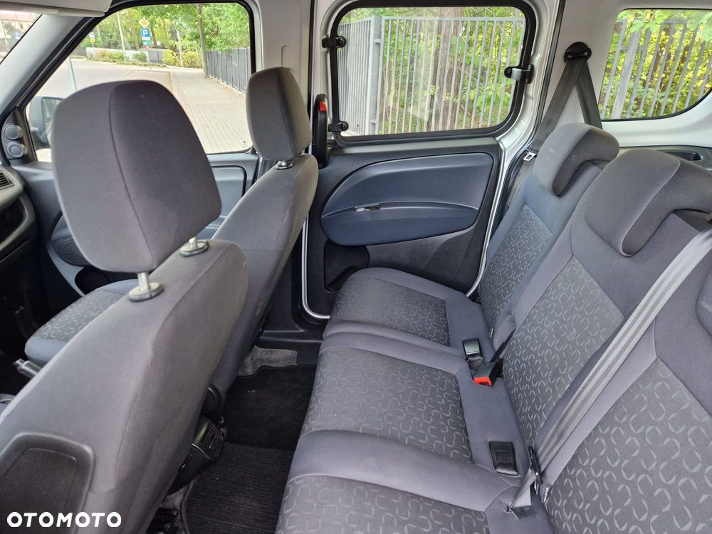 Fiat Doblo 1.4 16V Dynamic - 10