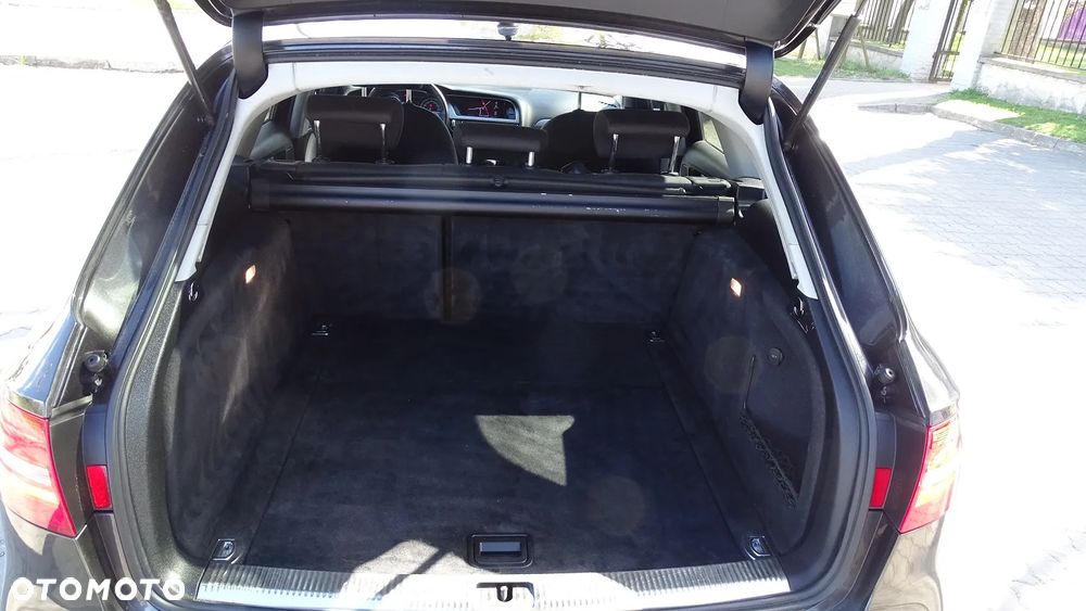 Audi A4 Avant 2.0 TDI e DPF Ambition - 9