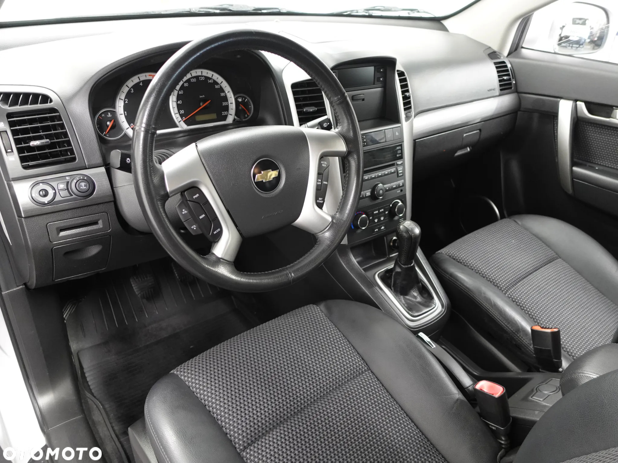 Chevrolet Captiva 2.0 4WD 5 Sitzer LT - 20