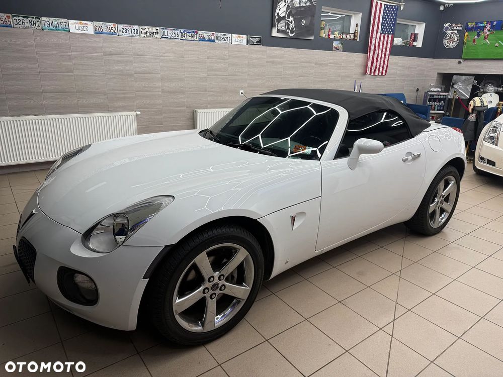 Pontiac Solstice - 15