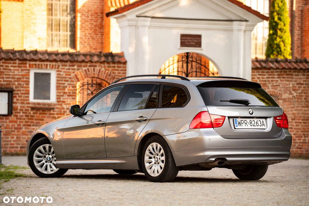 BMW Seria 3 318d - 6