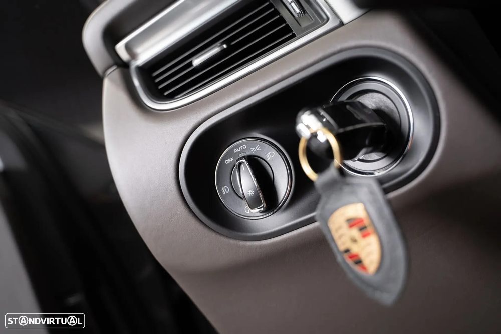 Porsche Macan S - 18
