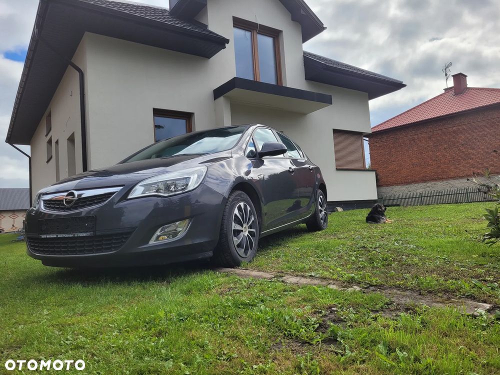 Opel Astra 1.6 Innovation - 12