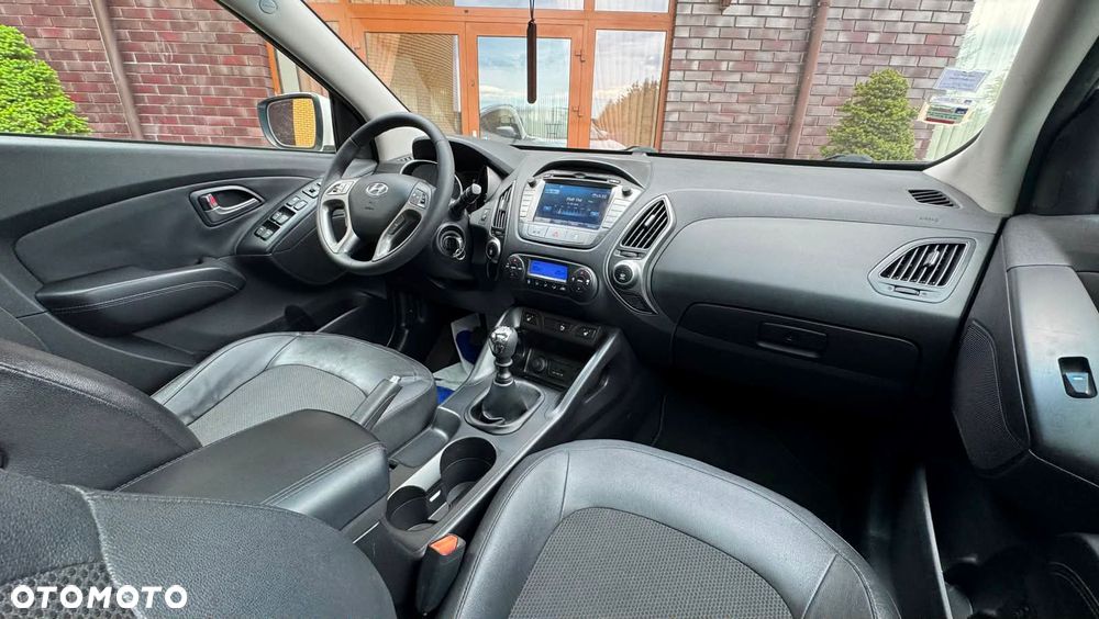 Hyundai ix35 1.7 CRDi 2WD blue Style - 31