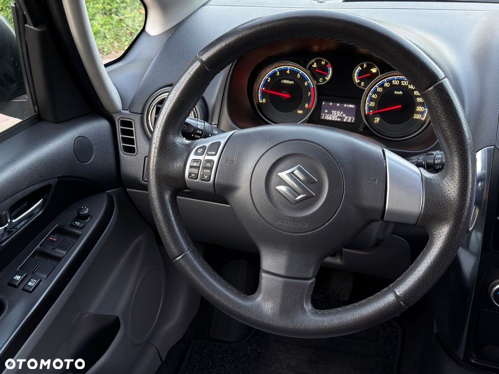 Suzuki SX4 1.6 VVT 4x2 Style - 11