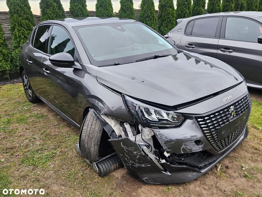 Peugeot 208 1.2 PureTech Allure S&S EAT8 - 5