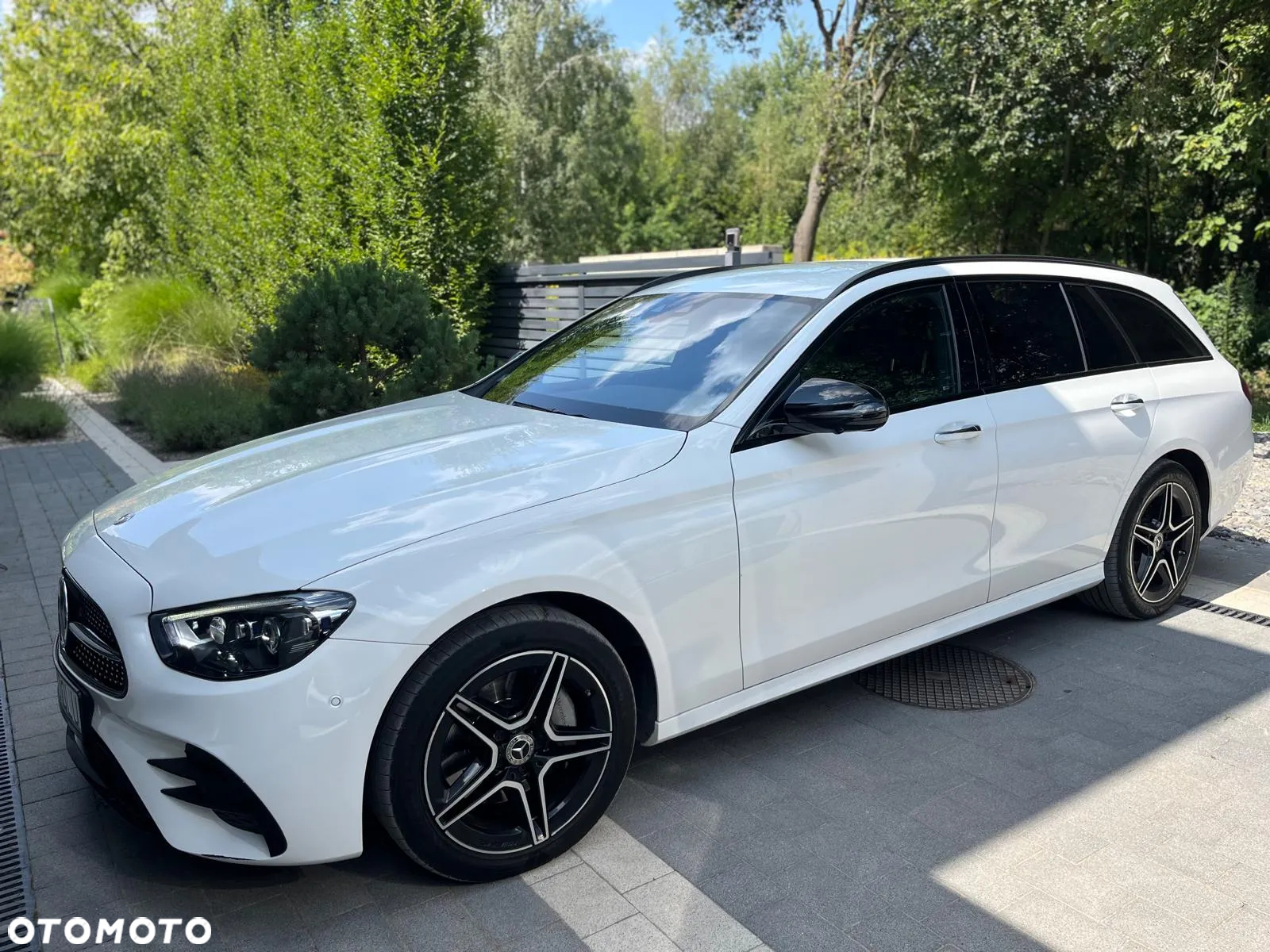 Mercedes-Benz Klasa E - 2