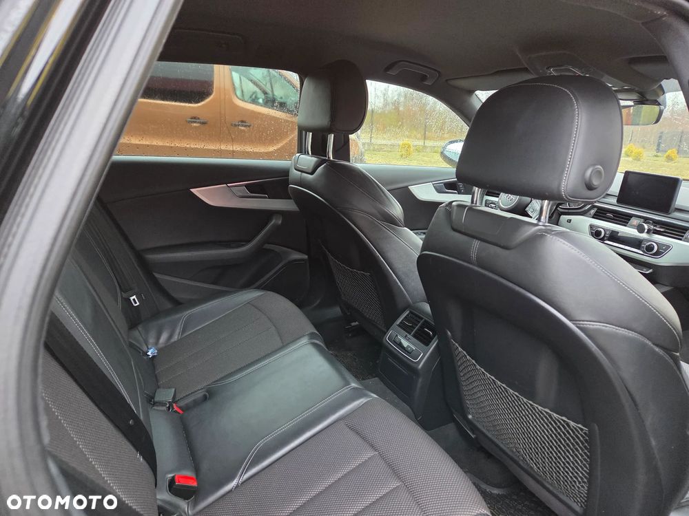 Audi A4 Avant 2.0 TDI Quattro S tronic - 8