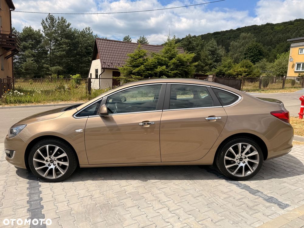 Opel Astra 1.6 Active - 6