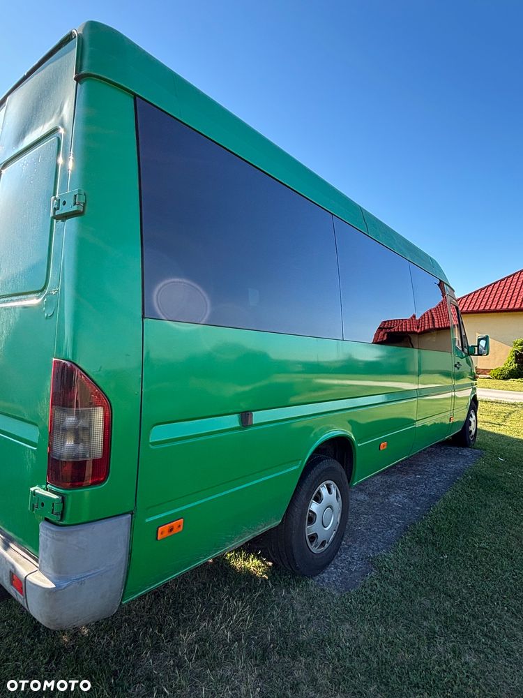 Mercedes-Benz Sprinter - 17