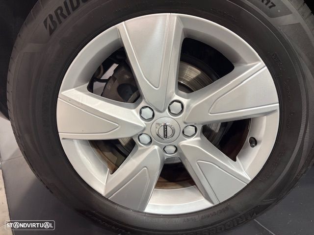Volvo XC 40 1.5 T2 Plus Dark - 41