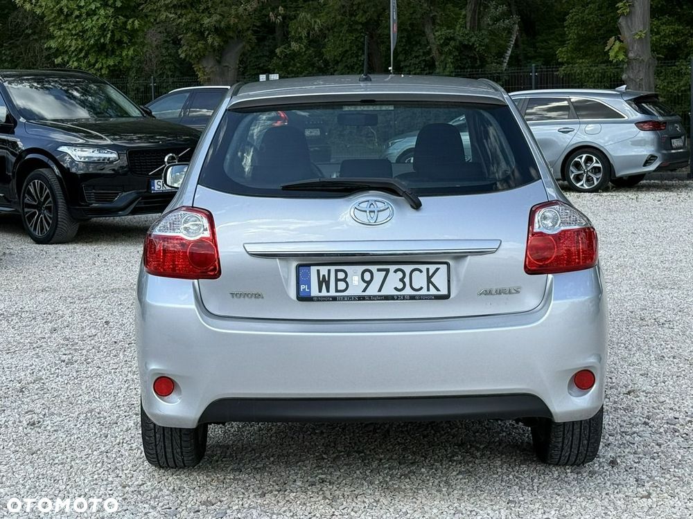 Toyota Auris 1.6 Active - 5