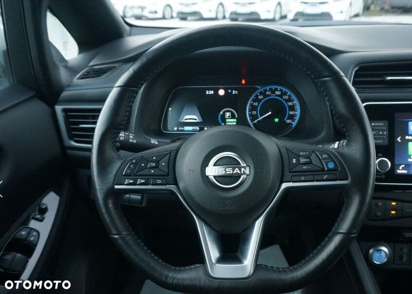 Nissan Leaf 62kWh N-Connecta - 6