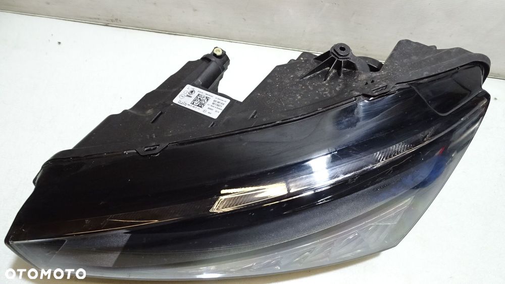 LAMPA LEWA PRZEDNIA LED SKODA SCALA  657941015