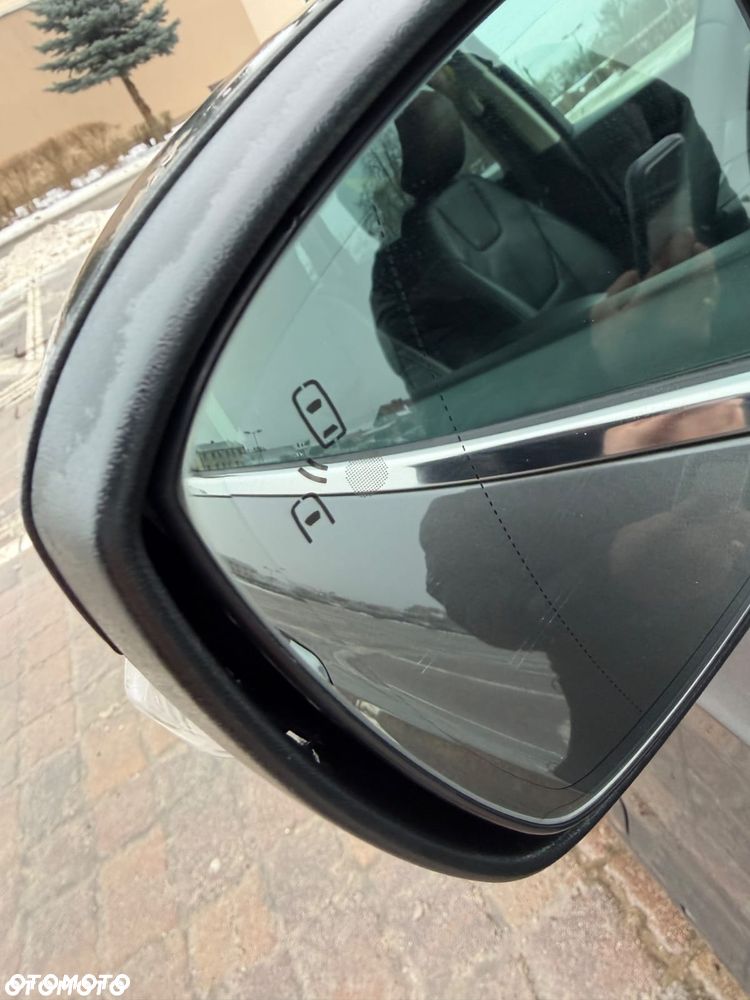 Ford S-Max 2.5 Hybrid Titanium CVT - 28