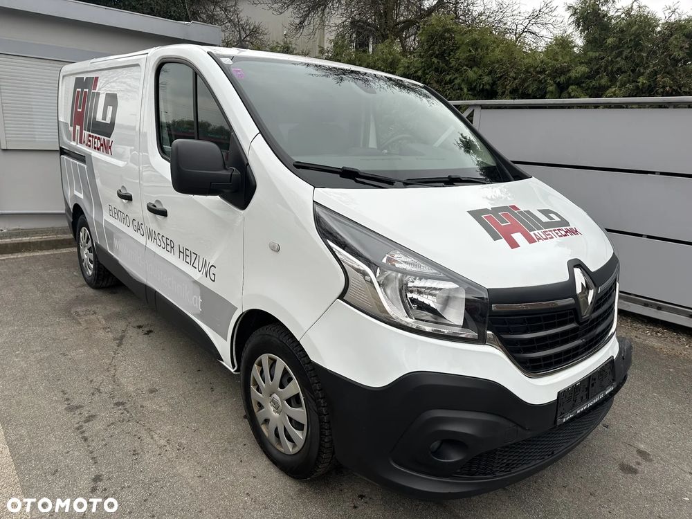 Renault Trafic - 1