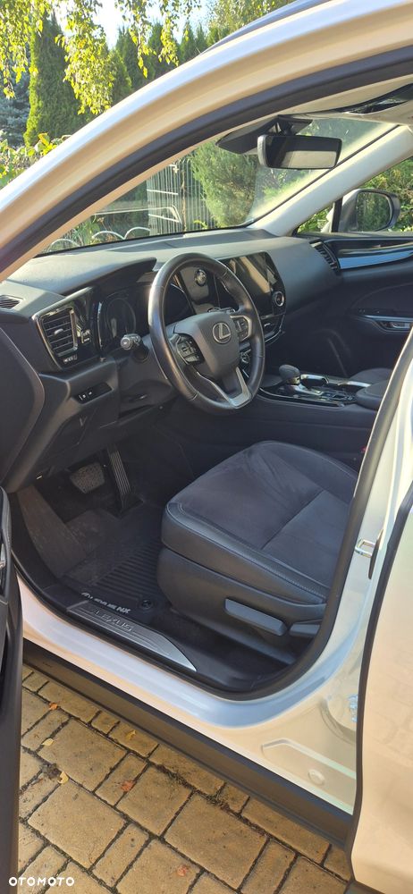 Lexus NX 350h Elegance 2WD - 4