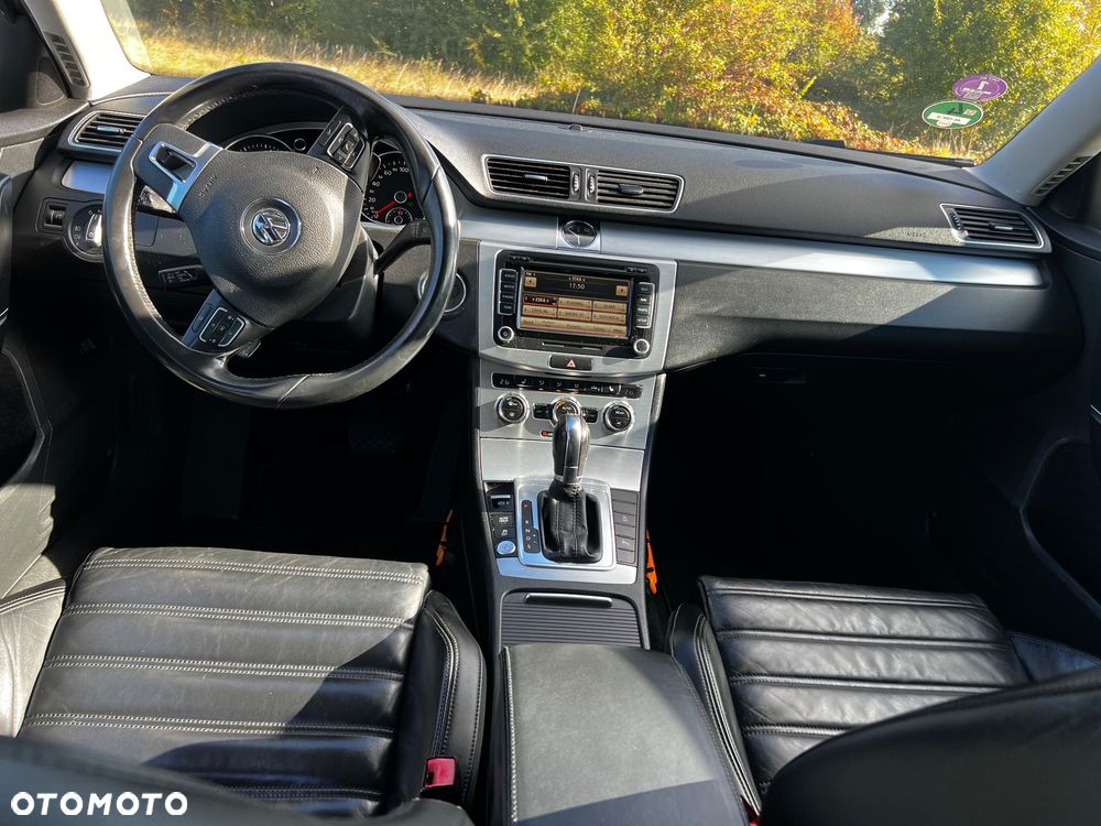 Volkswagen Passat 1.4 TSI BMT Comfortline DSG - 12
