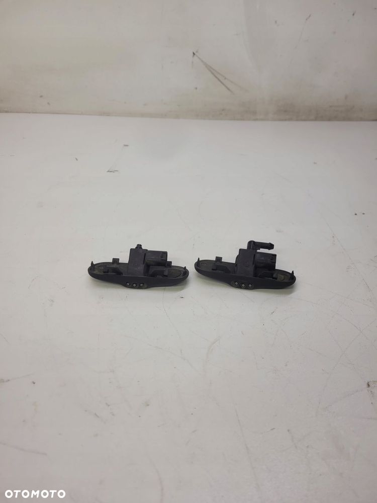 DYSZA DYSZE SPRYSKIWACZY AUDI Q7 4L 4L0955988C 987 - 1