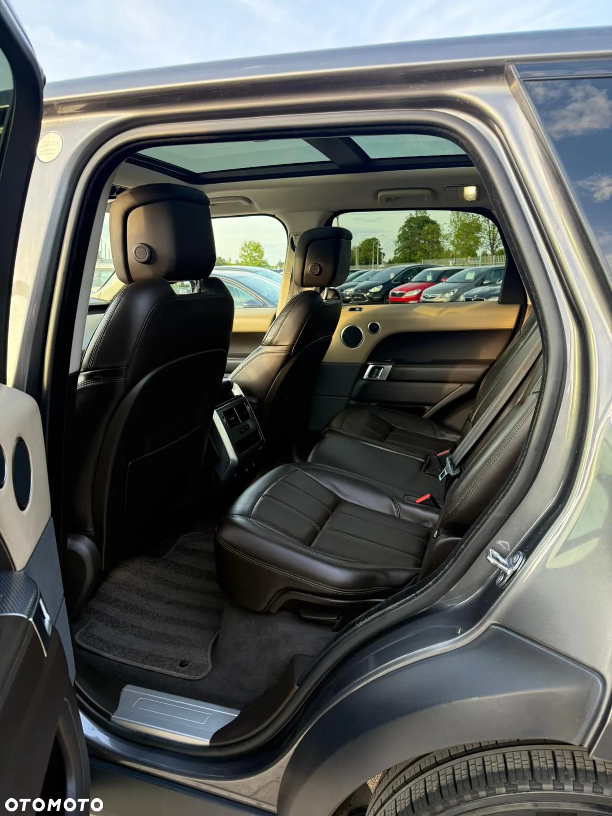 Land Rover Range Rover Sport - 9