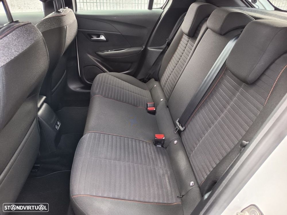 Peugeot e-208 50 kWh Active Pack - 21