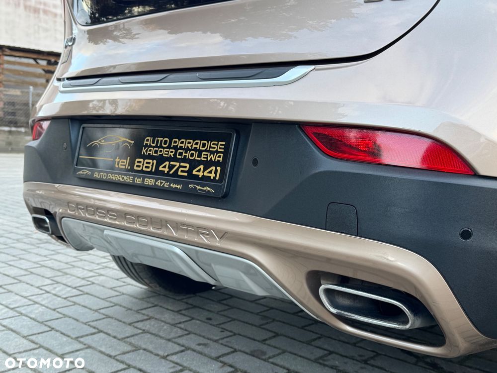 Volvo V40 Cross Country D3 Momentum - 18