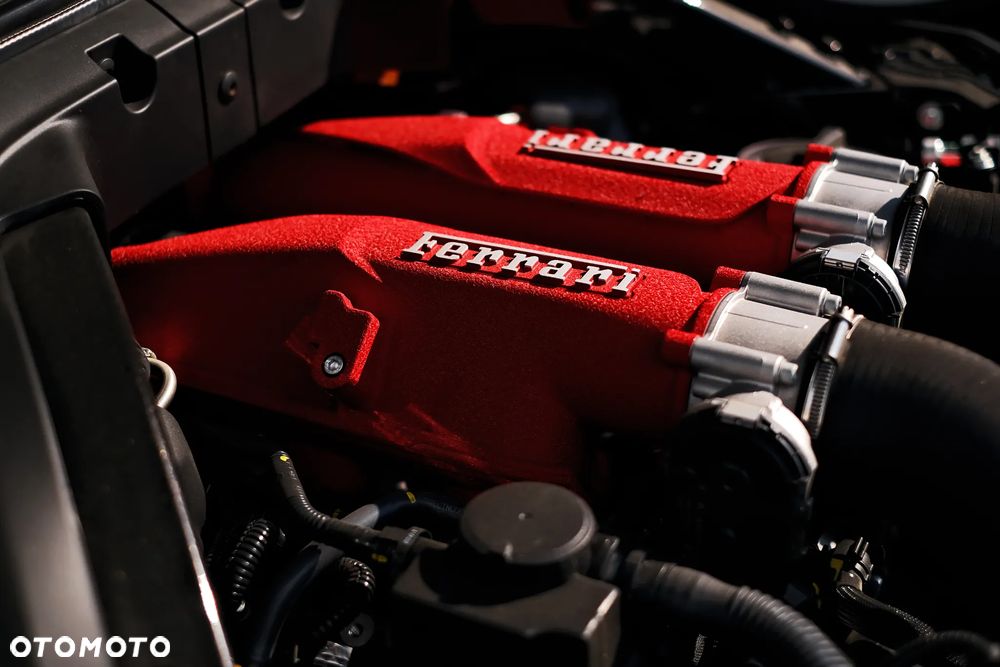 Ferrari Roma - 39