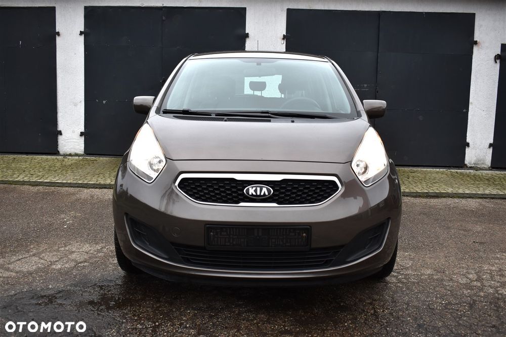 Kia Venga 1.4 CVVT Fifa World Cup Edition - 2