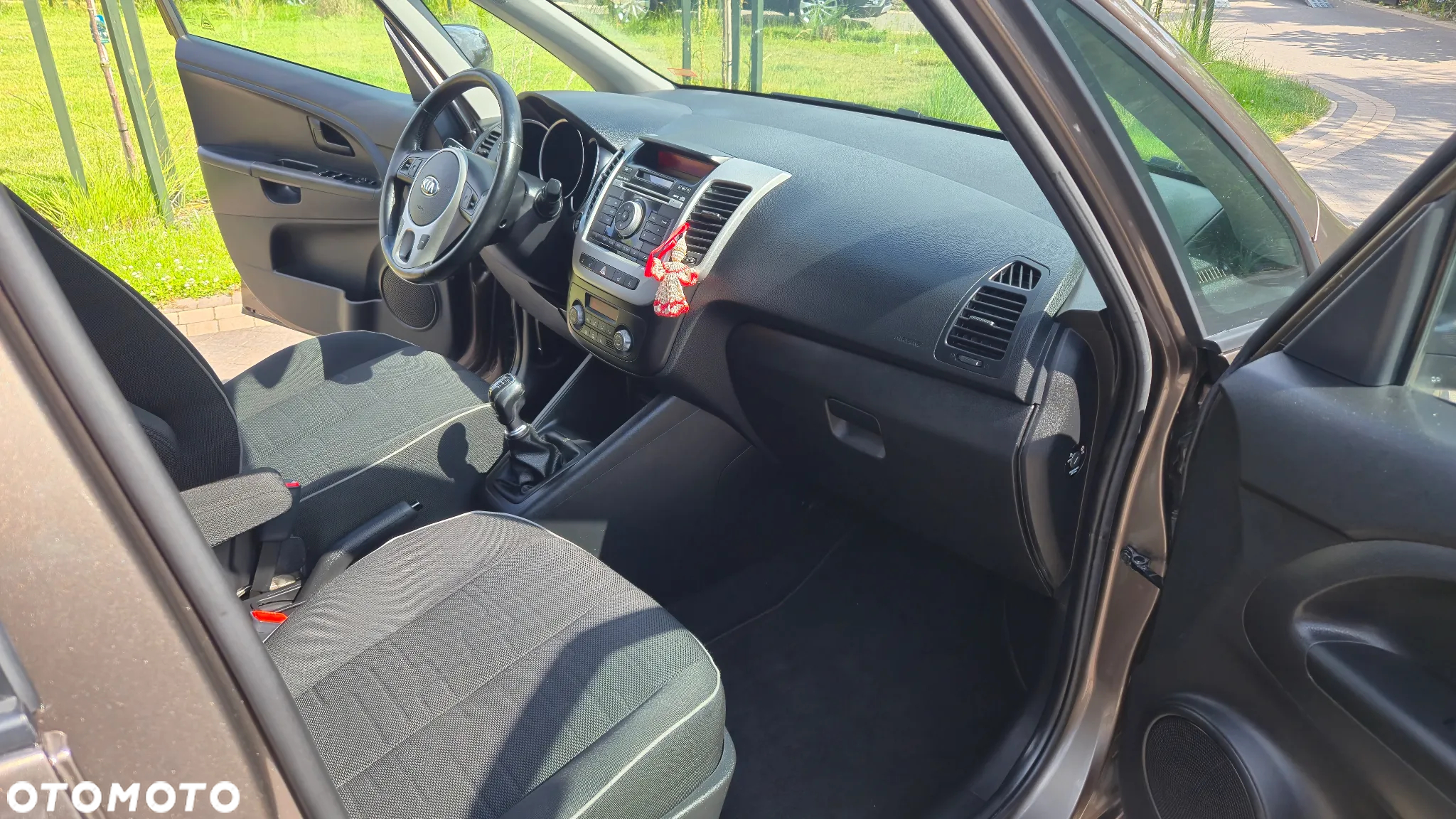 Kia Venga 1.4 CVVT Titanium Collection - 13